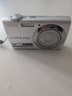 Nikon Coolpix S225 10MP Digital Camera 3x Optical Zoom Silver Tested and Battery