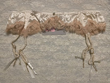 Badgley Mischka Silk Lace Garter Belt S M Ivory Beige