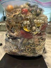 Large 8.6 lb mixed estate costume jewelry lot.