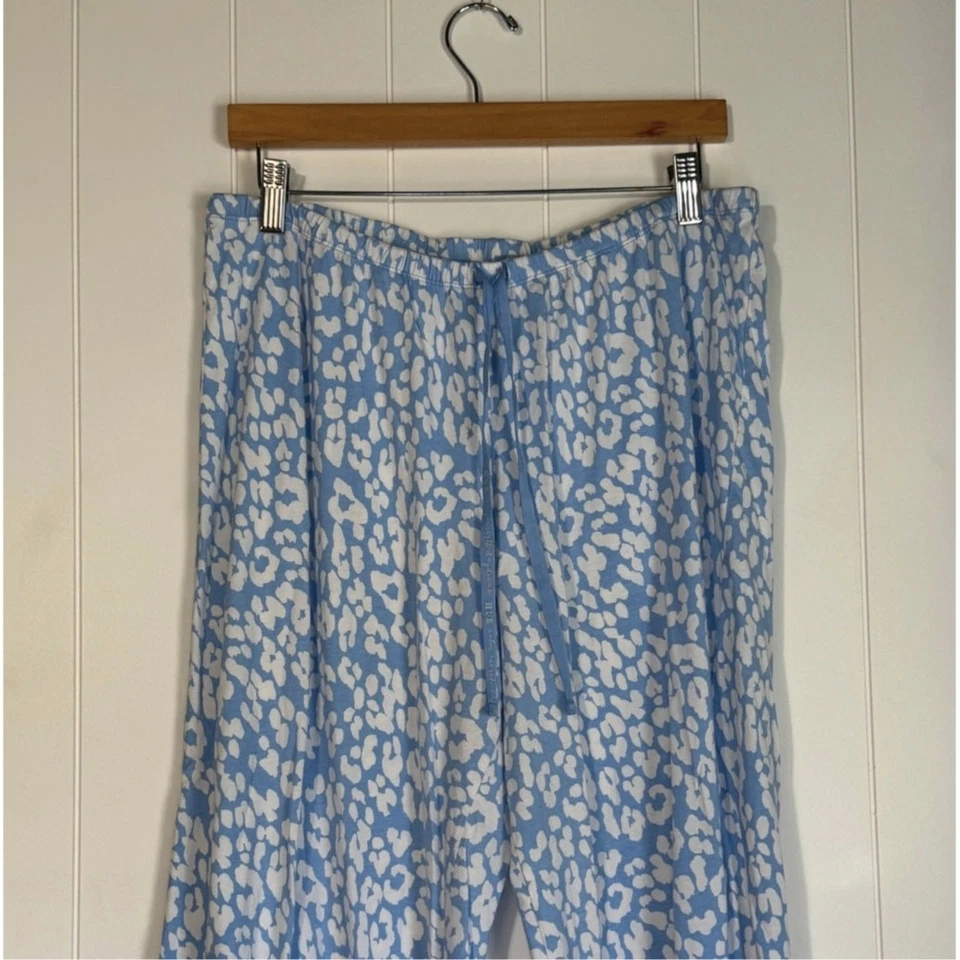 Pantalones de pijama Hue SleepWell para mujer grandes azules blancos sombra animal Foto 4 de 4