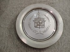 Cadillac Fleetwood Wheel Cover Hub Center Cap 93 94 95 96 1993 1994 1995 1996