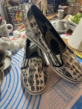 VINTAGE — VANS SLIP ON WEDGE SNEAKERS — SIZE 9