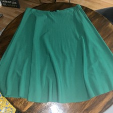 Talbots Grreen Skirt Size 18 never worn