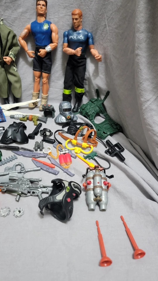 5 Figuras de Acción y Accesorios De Colección Max Acero 12" Enorme Lote Ropa Pistolas Zapatos Foto 2 de 4