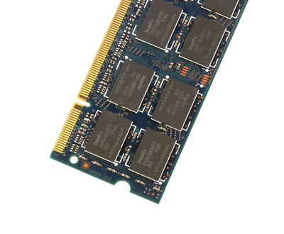Barrette Mémoire Hynix 2 Go (1x2 Go) DDR2 SODIMM PC2-5300 667 MHz CL5 Pour Notebook - Occasion