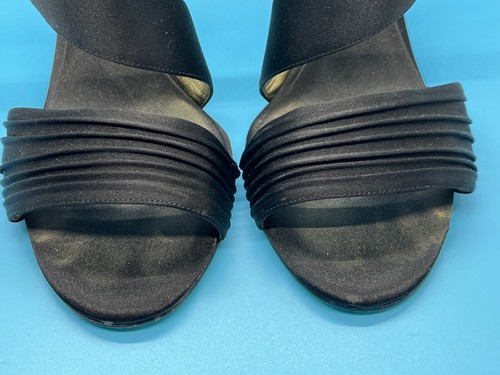 Women’s Nina Black Satin 4" Stiletto Sandal. Sz 7.5 M EUC - Picture 5 of 8