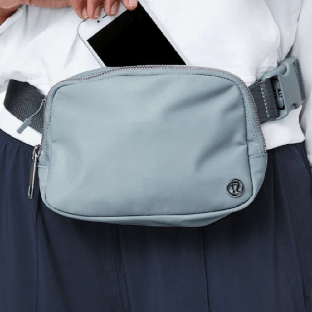 lululemon everwhere belt bag style number w9ceys Lululemon Everywhere Belt Bag 1L in Chambray (Light Gray/Silver) W9CEYS EUC