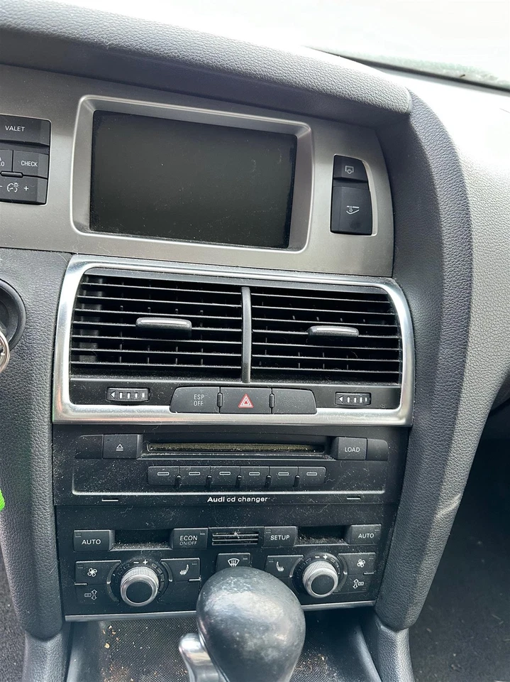 Alternador usado compatible con: Audi Q7 2007 180 amperios grado A Foto 2 de 4