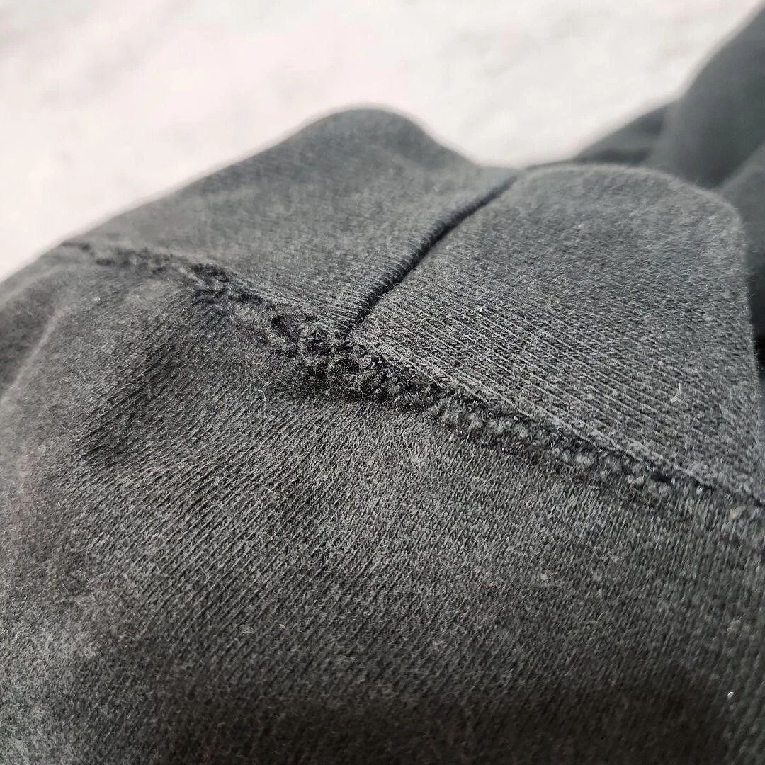 Felpa Supreme 2001 USA con cappuccio colore nero vintage taglia L usata