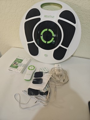 Revitive Medic Circulation Booster Model 2469MD With Remote And Power Cord. 