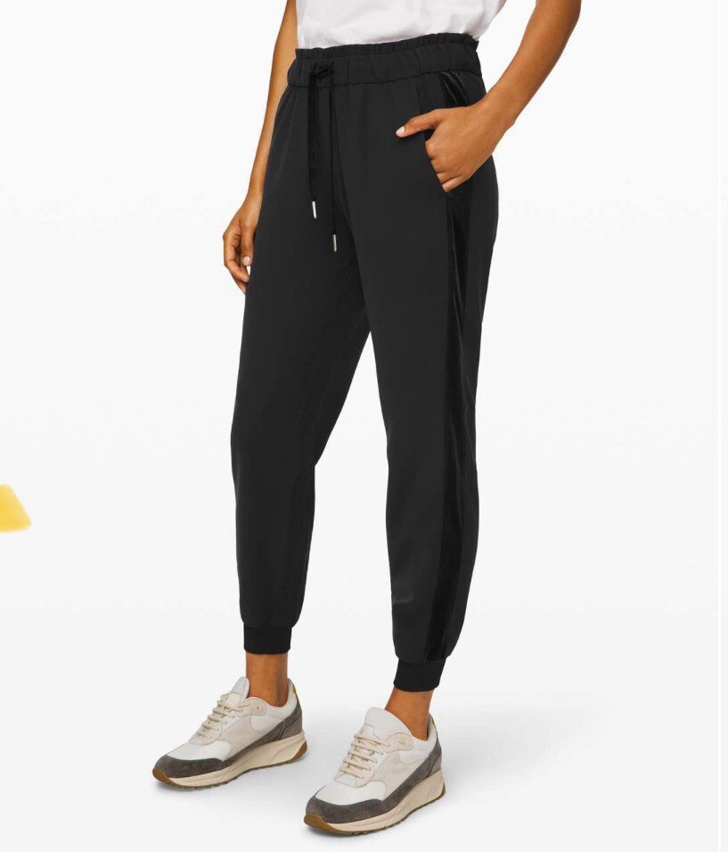NWT Lululemon On The Fly Jogger Black Velvet Trim Sz2 Holiday Dressy Comfy $148