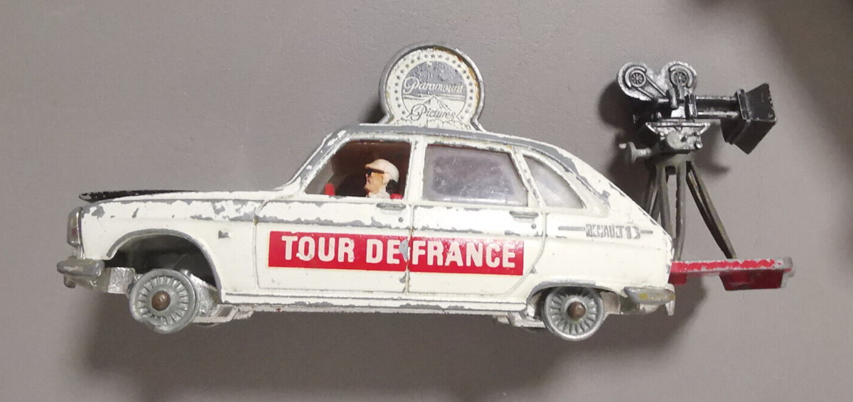 【中古】CORGI TOYS RENAULT 16 TOUR DE FRANCE Corgi Toys 13 - 4x Renault 16 Tour de France ohne OVP