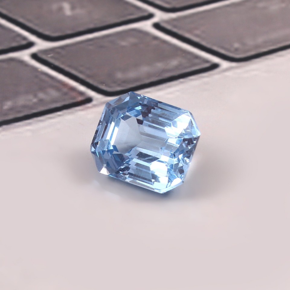 AAA 10x8 MM Natural Transparent Swiss Blue Topaz Radiant Cut Loose ...