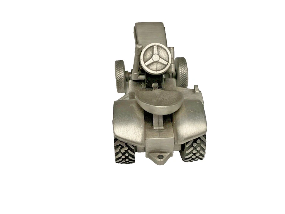 Spec Cast, John deere 1:43 Pewter Round Fender 110 Mower Garden Tractor - Image 3 of 4