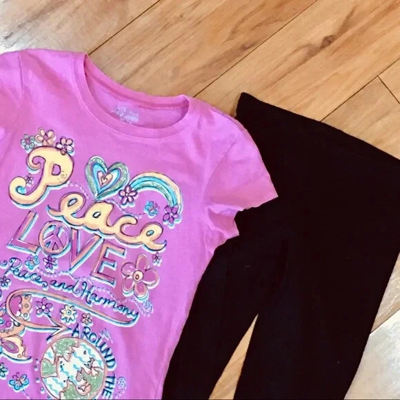 Super Lindo Rosa Brillante Camisa y Corazón Negro Leggings Conjunto Niños 7 8 Paz Foto 4 de 4