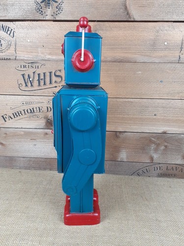 42 cm Tall Large Decorative free standing Metal Robot Money Bank Box - Picture 10 of 14