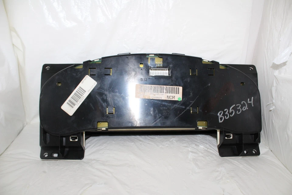 Panel de instrumentos velocímetro 01 02 Aztek reacondicionado 223.165 millas Foto 4 de 4