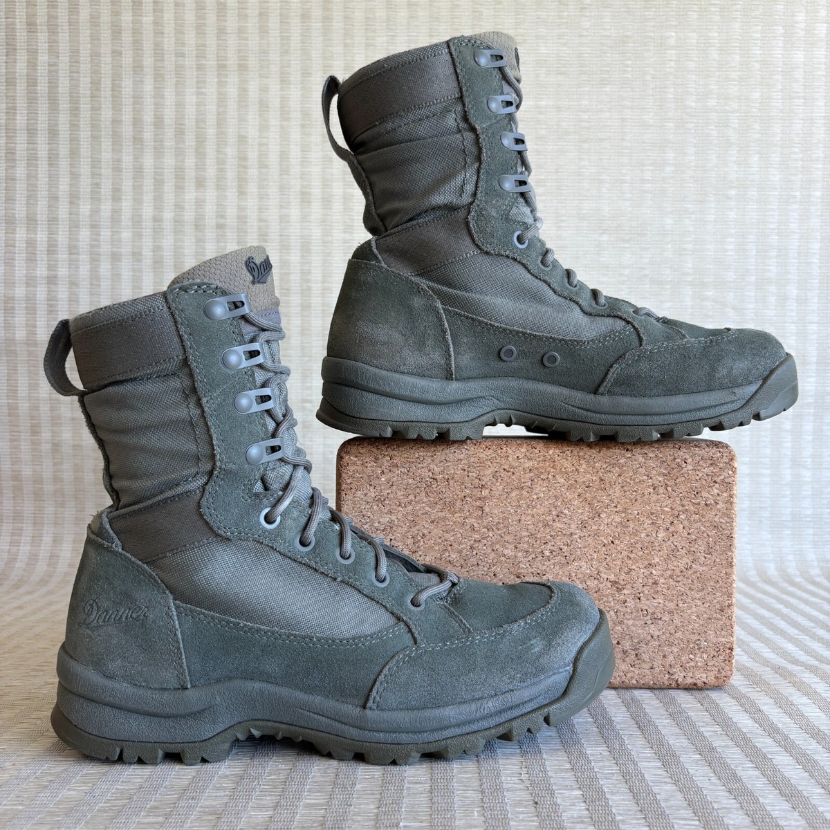 Danner Mens Tanicus 8