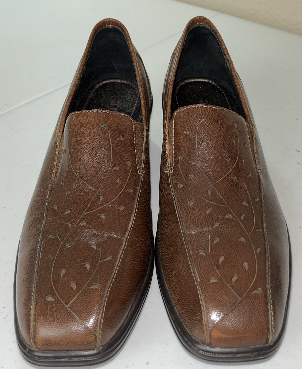 Aravon Shoes Womens By New Balance Sz 2A Brown Leather Loafers
