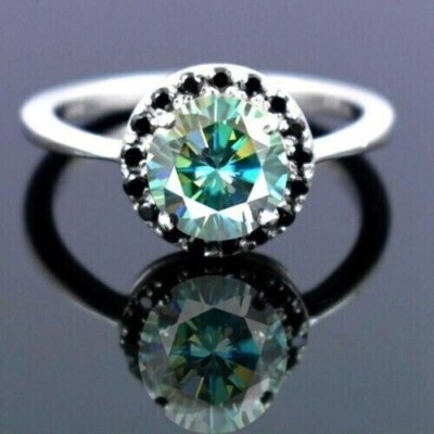 Super Classic Women's Solitaire Silver Ring With 1.90CT Round Brilliant cut
