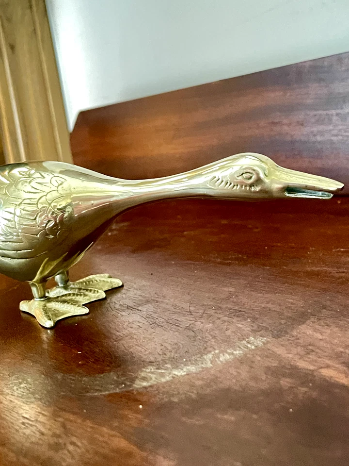 DE COLECCIÓN LATÓN: 9" largo elegante largo pato/ganso escultura impresionante decoración del hogar Foto 3 de 4