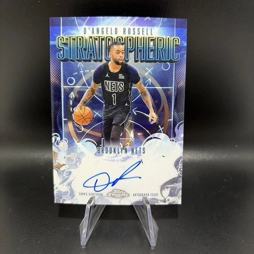 2025-26 Topps Chrome D’Angelo Russell Stratospheric Signatures SM-DR