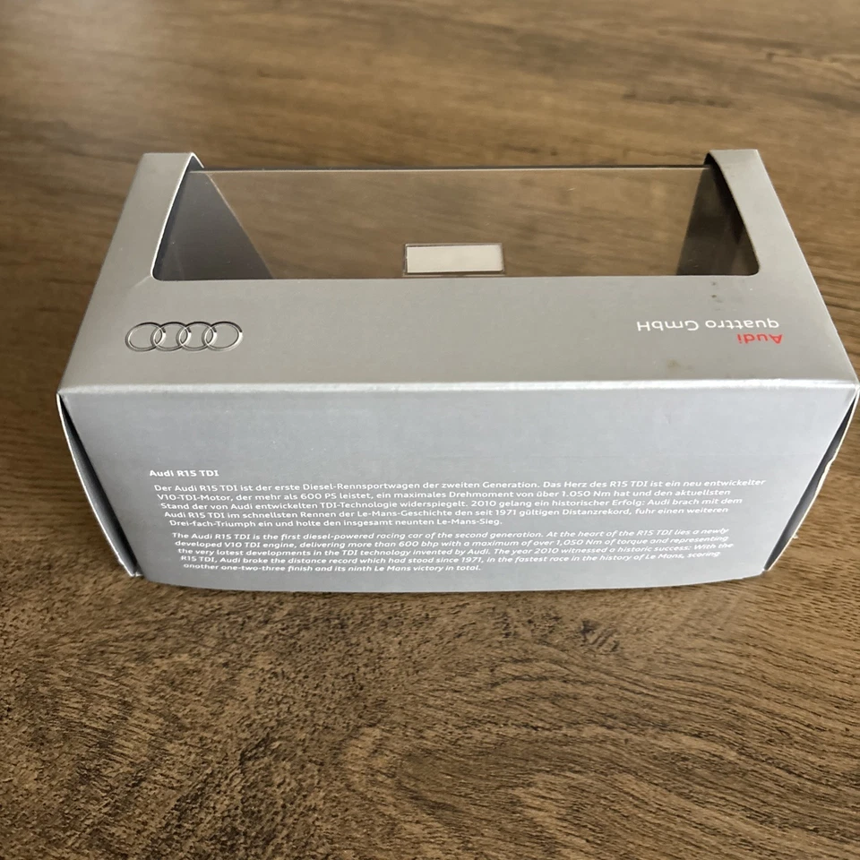 1/43 Audi R15 TDI - Bernhard / Dumas / Rockenfelle - Le Mans 2010 - Spark - Image 3 of 3