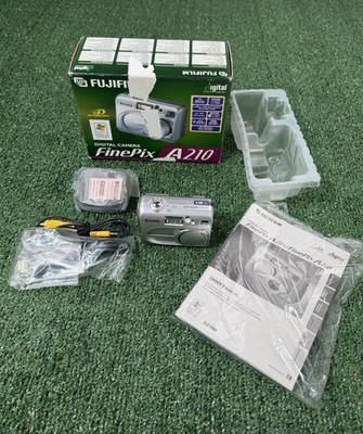 Fujifilm FinePix A210 3.2MP Digital Camera Open Box NEW