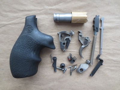 Smith & Wesson 340sc Parts Lot 357mag, Hammer, Trigger, Grip, Hand etc