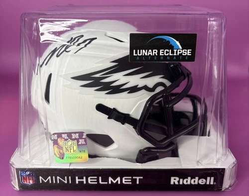 Michael Vick autographed signed mini helmet NFL Philadelphia Eagles Beckett COA