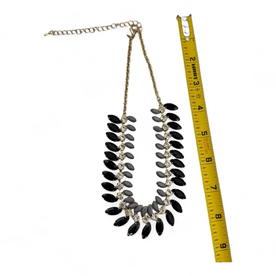 Collar Retirado Premier “Blake” Tri-Tone Marqués Estrás Tono Dorado Foto 4 de 4