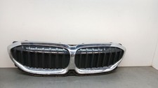 18715610 VORDERER STOßSTANGENGITTER / 5811R1001 / 5A22C6001 / 1066398 FÜR BMW SE