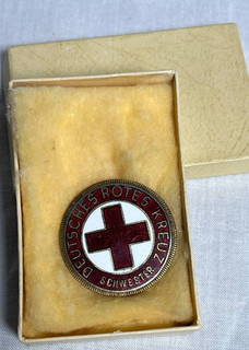 DDR Deutsches Rotes Kreuz SCHWESTER Ansteck Brosche 40bis 60er Jahre selten