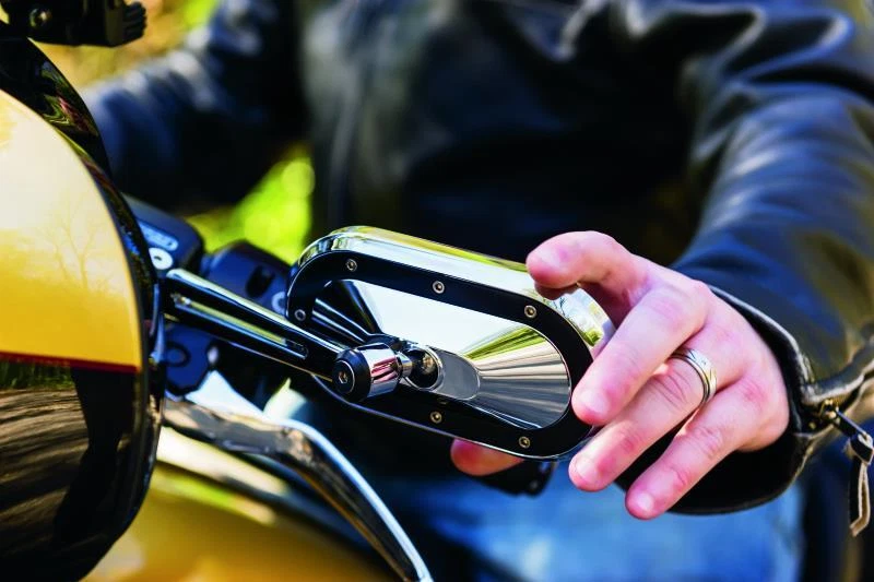 Kuryakyn Heavy Industry Mirrors Chrome/Black - Image 3 of 4