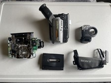 Sony CCD-TR86 8mm Video Camera Recorder Handycam Video8, 30x Zoom