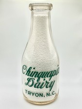 MINT Chinquapin Dairy Qt Milk Bottle Tryon NC North Carolina