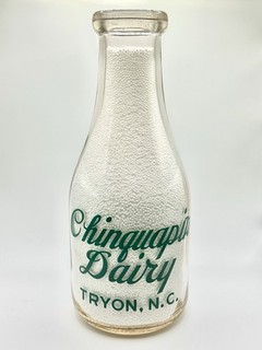 MINT Chinquapin Dairy Qt Milk Bottle Tryon NC North Carolina