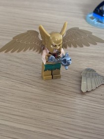 Darkseid Invasion 76028 Complete Lego DC Super Heroes Set without Instructions