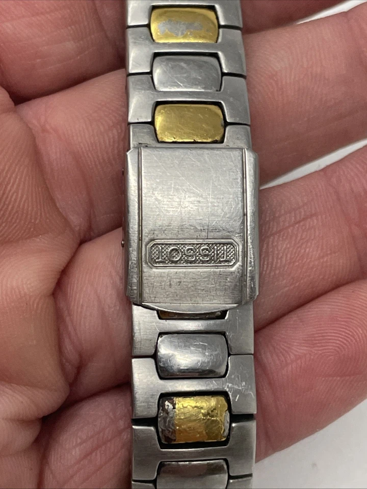 TISSOT PRX SWISS MADE P540 Women's 26 mm Water Resistant 100 New Battery - Image 3 of 4