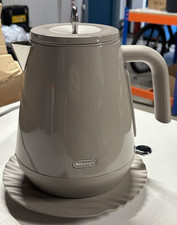 De’Longhi - Eclettica Kettle (KBY3001.BG) 1.7-litre, Biscuit Beige - Used, Clean