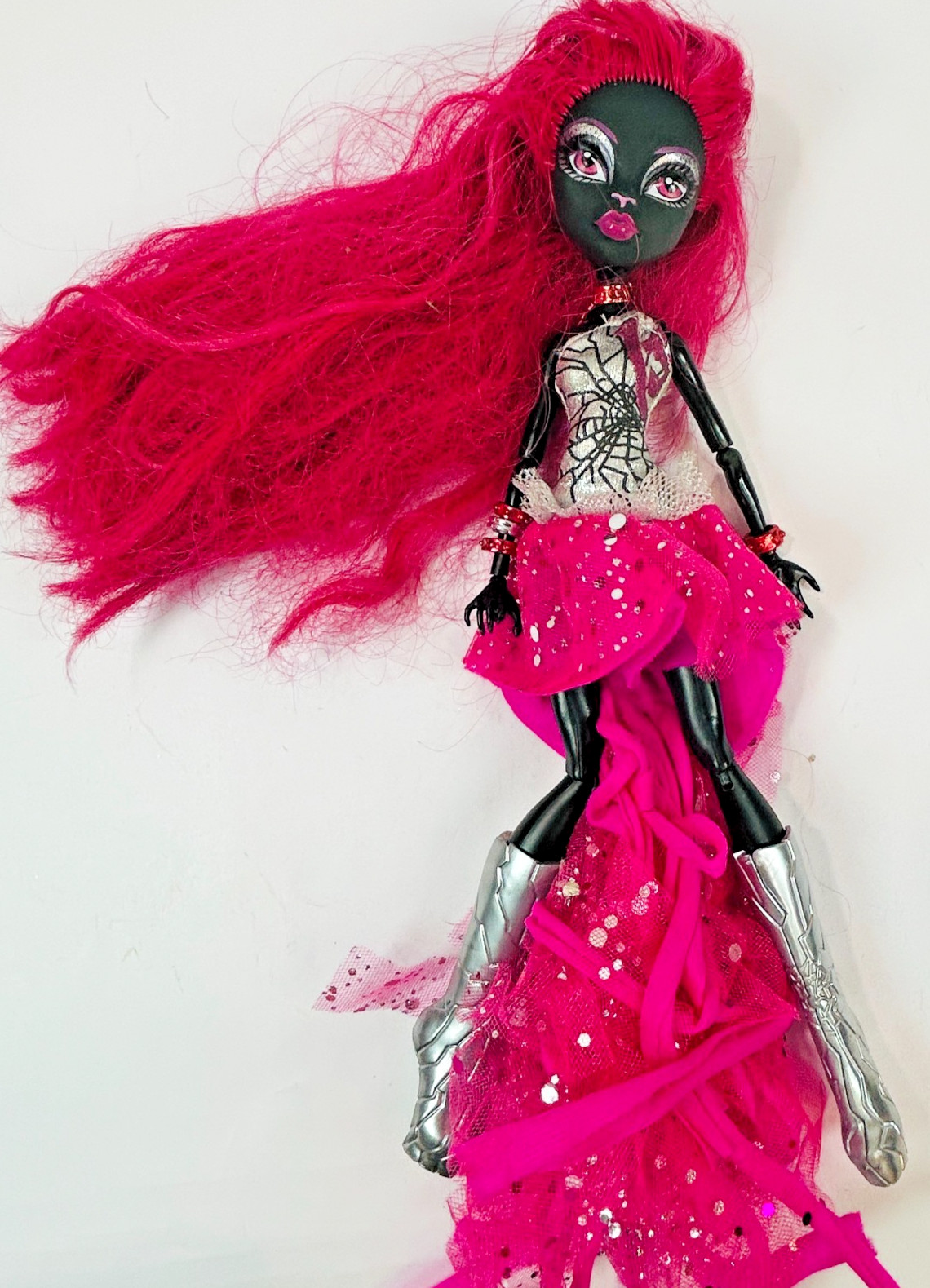 Monster High Catty Noir 13 Wishes Signature G1 Doll Silver S