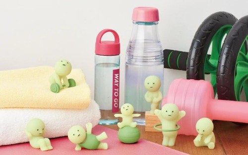 Smiski Exercising Series Glow In The Dark BlindBox Decorative Mini Figure Dreams - Picture 2 of 6