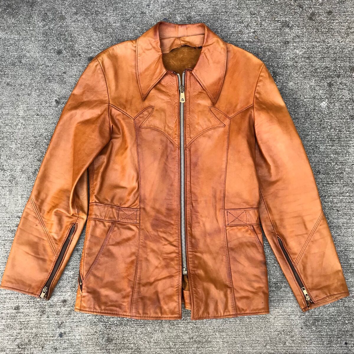 VINTAGE EAST WEST MUSICAL INSTRUMENTS LEATHER JACKET 1970s VINTAGE EAST WEST MUSICAL INSTRUMENTS LEATHER JACKET 1970s