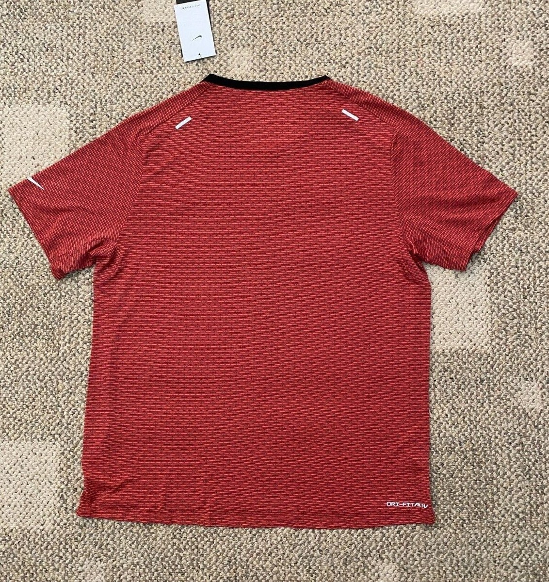 日本未発売　Nike DRI-FIT ADV SLIM FIT シャツ M Nike ADV Top Shirt A.P.S. Engineered Fitness DX6954-068 Iron