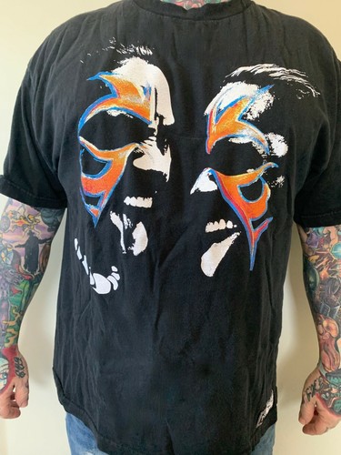 The Usos Unisex T Shirt Sz. (XL) WWE 