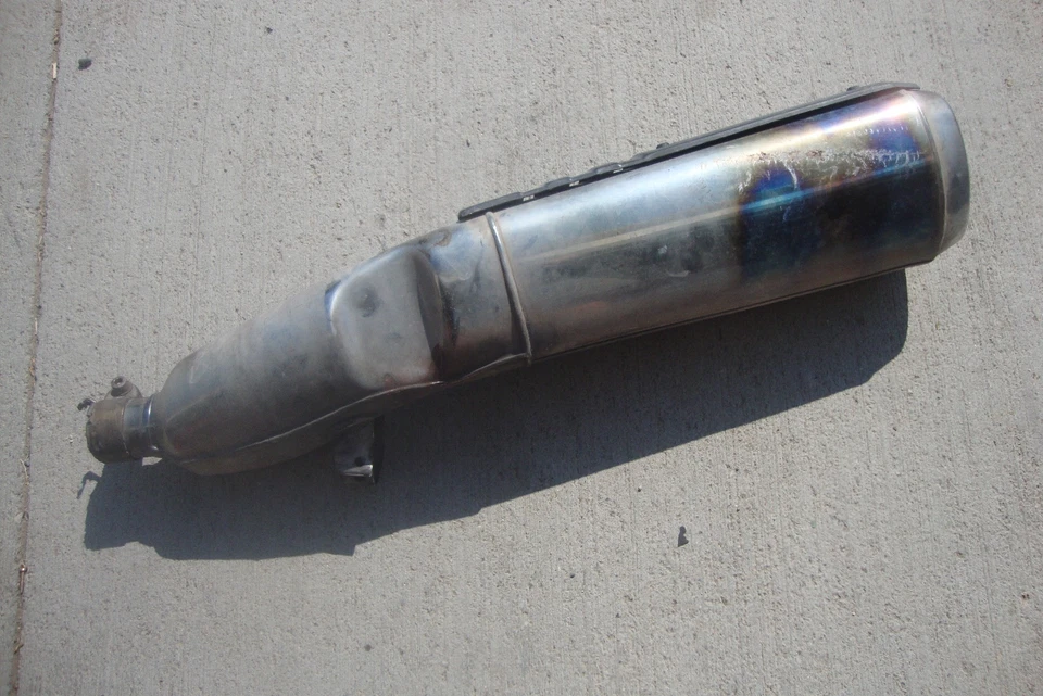 1988 宝马 K75S K 75 S K75 排气管消声器后挡板 — 第 2/3 张图片