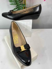 SALVATORE FERRAGAMO Vera Bow Black Patent Leather Cap Toe Wedge Heels Sz 5.5B
