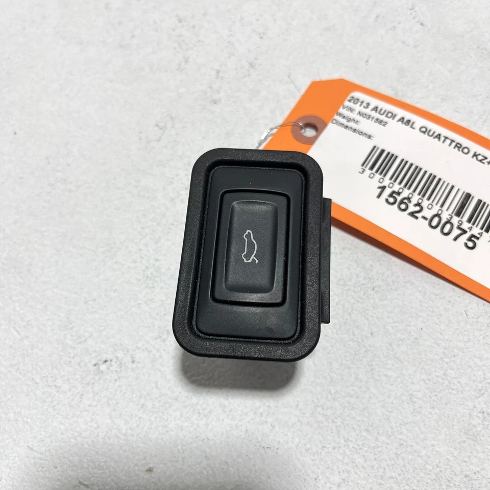 AUDI A8 QUATTRO 2013-2018 PUERTA TRASERA PUERTA LEVADIZA BOTÓN INTERRUPTOR LIBERACIÓN OEM Foto 2 de 4