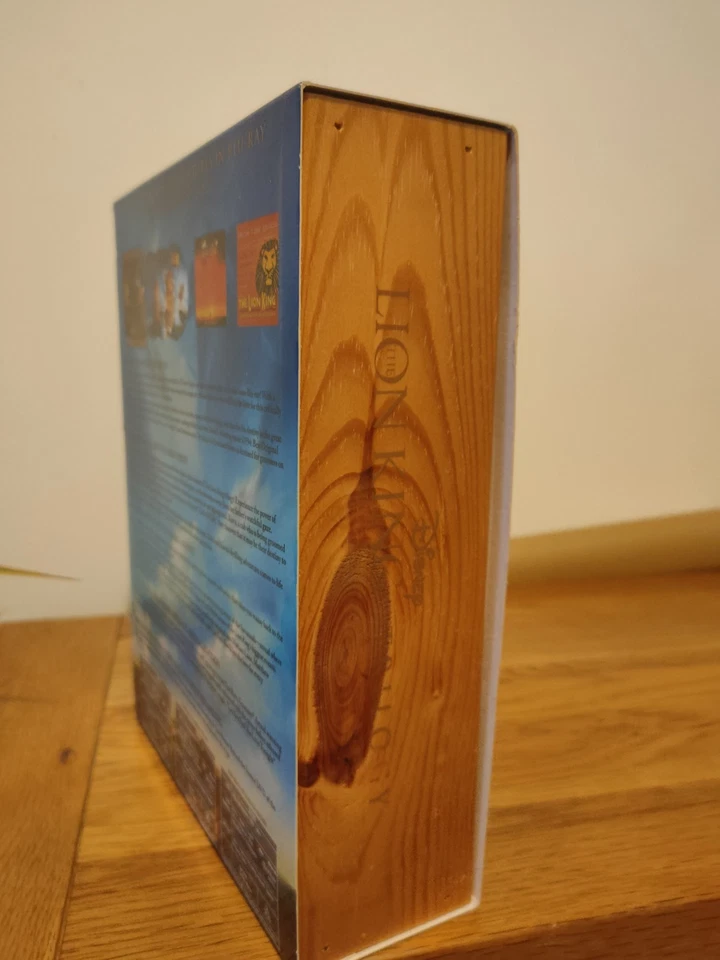 Disney The Lion King Trilogy Blu-ray Wooden Box Set Limited Edition - Image 3 of 4