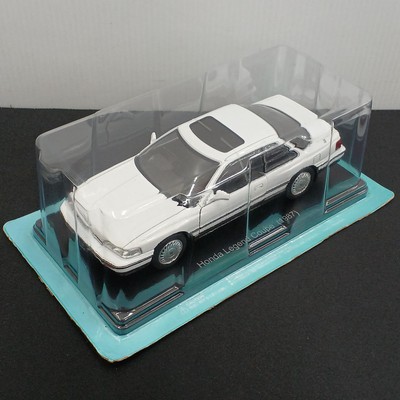 W814 新品 hachette HONDA LEGEND 2 DOOR s-l400.jpg